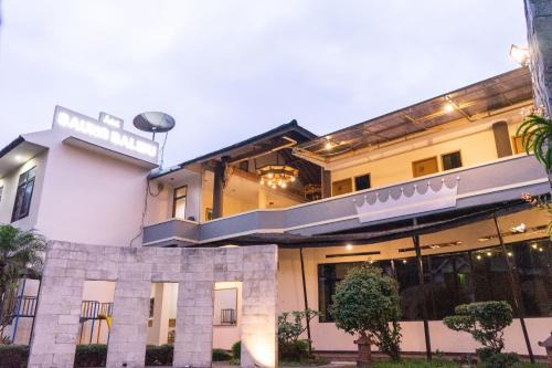 Lembang House | Saung Balibu Hotel