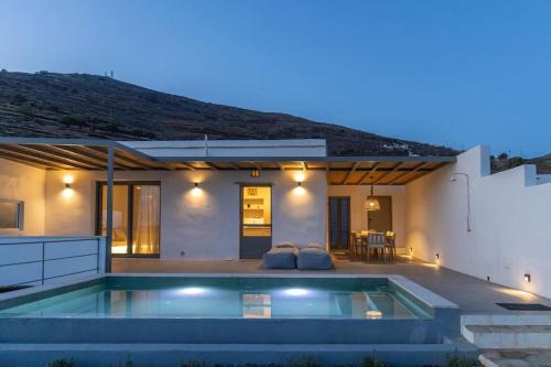 Agios Ioannis Villa | Savel House