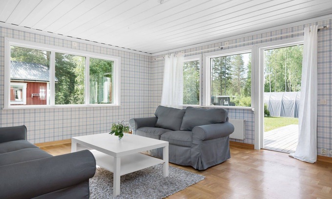 Orviken House | Scenic Seaside Retreat near Northvolt Ett