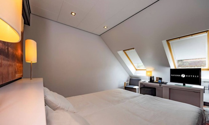 Uden Hotel | Scenic Stay by Bevrijdingspark Trails Free Parking in Peaceful Uden