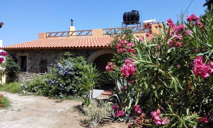 Sfinari House | Schönes Ferienhaus am Meer