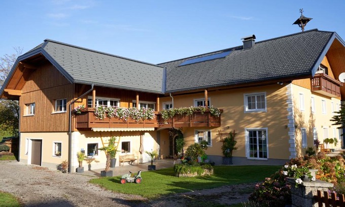Elixhausen Apartment | Schmiedbauergut Elixhausen, Mitten in der Natur