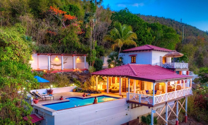 West End Villa | SCOTTLAND - idyllic, stylish, secluded 2 bedroom villa & pool at Smuggler's Cove