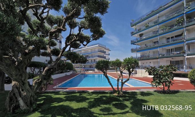Sant Andreu de Llavaneres Apartment | SDL Duplex Penthouse & Pool