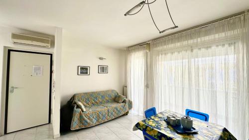 Senigallia Apartment | SE082 - Senigallia, delizioso bilocale fronte mare