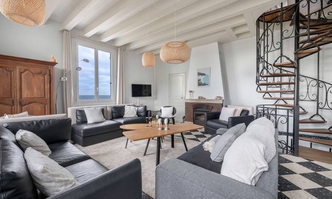 Saint-Michel-Chef-Chef Ski Chalet | Sea - beach facing family villa for 12