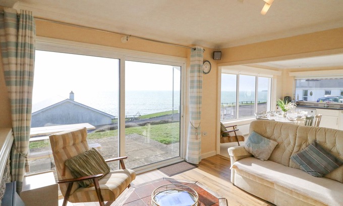 Clonakilty Cottage | SEA'S THE DREAM, family friendly in Clonakilty, County Cork