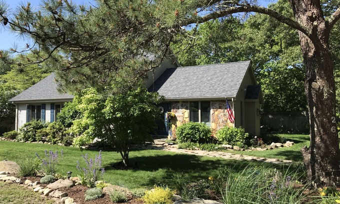 Fairhaven House | Sea salt cottage on the West Island
