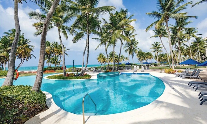 Mameyes II Apartment | Sea Star Villa | Striking Ocean Views and Beach Access