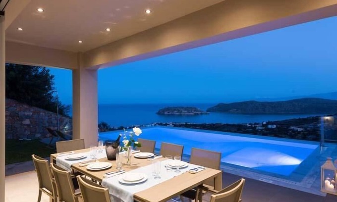 Elounda Villa | Sea view 3 bedroom villa close to Plaka beach
