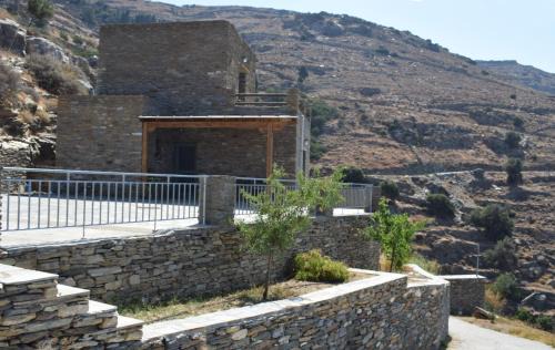 Megas Yialos-Nites House | Sea View Stone Residence