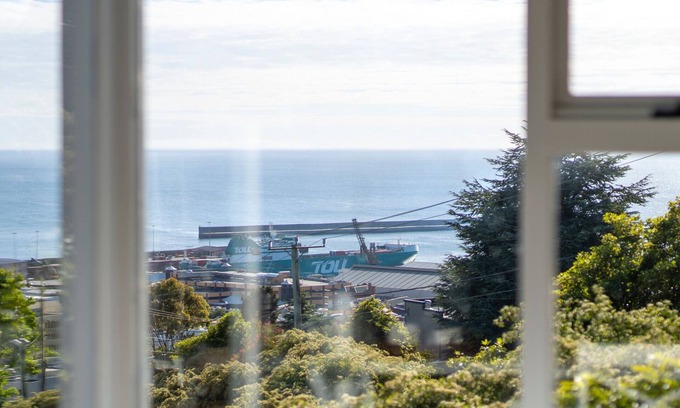 Montello Apartment | Sea You Soon: Views, Parking & WiFi