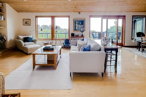 Manchester House | Seaesta