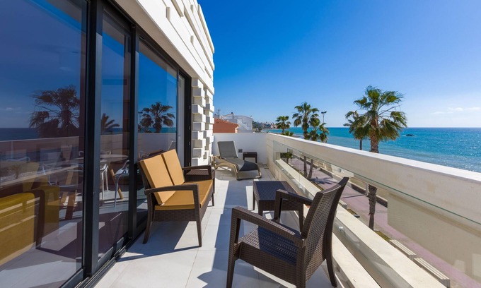 La Cala del Moral Apartment | Seafront Calabeach