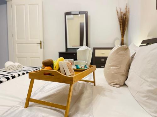 Għadira House | Seafront Maisonette Ocean Views & Terrace