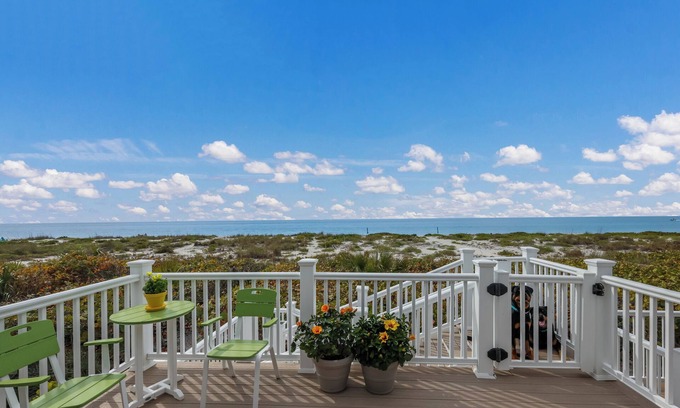 Boca Grande House | Seagrape 14 - 3 Bedrooms/3 Bath- Large Open Sundeck - Sleeps 6 - Gulf Front!