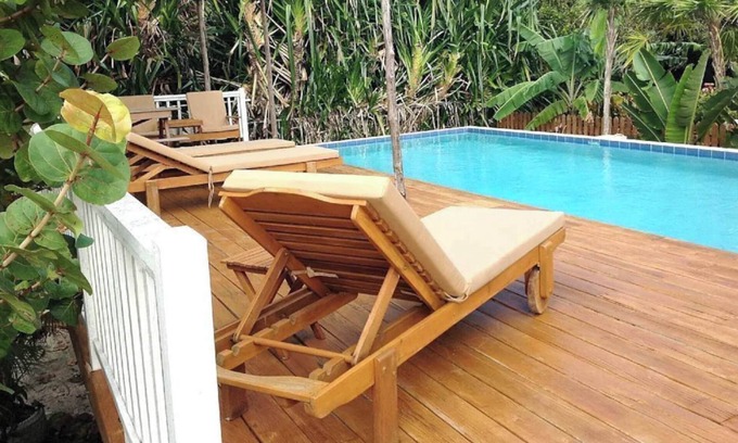 Caye Caulker House | Seahorse Cabana Pool AC Dock Access Paddleboards-Sleeps 4