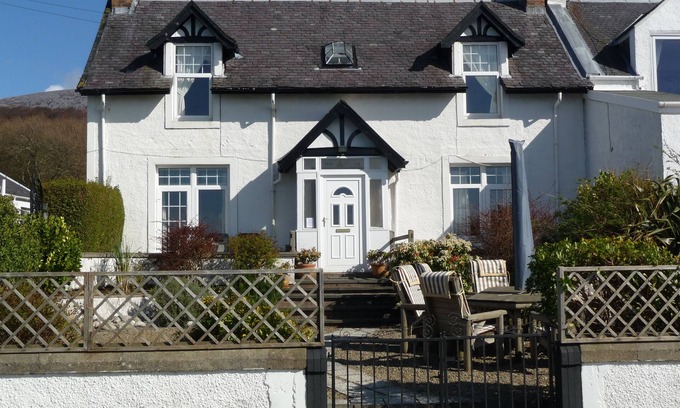 Isle of Arran Apartment | Sealladh na Mara (Gaelic for "View of the Sea")