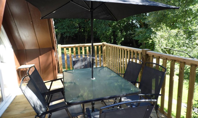 St. Ann's Chapel House | Seanicview Primrose lodge Alpine lodge with 3 bedrooms and Shared Pool