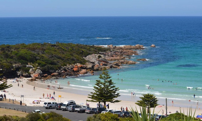 Boat Harbour Beach Apartment | Seascape Beach House - Ocean, sand and Cape
