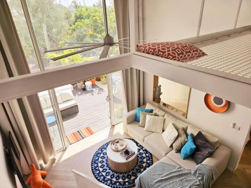 Bain Boeuf Apartment | Seaside 3 suites Penthouse with Pool Gym & BBQ Terrace
