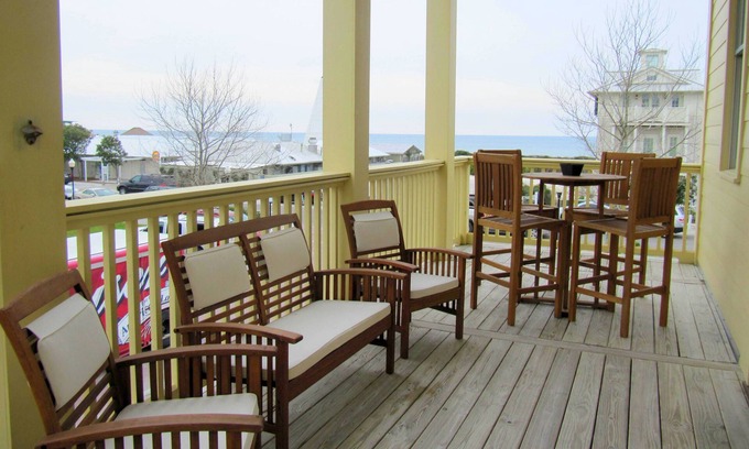 Seaside Condo | Seaside "Burke's Oasis" |2 BR |2 Bath| Gulf & Seaside Square Views! | Bikes!