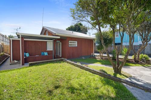 Papamoa Beach House | Seaside Chalet Papamoa
