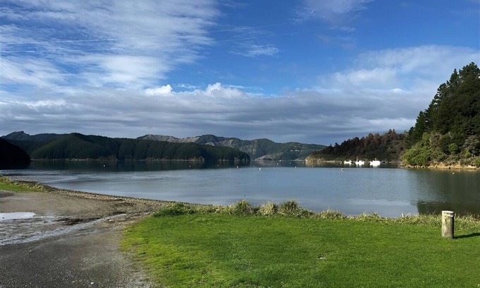Hakahaka House | Seaside Escape in Hakahaka Bay – Relax & Unwind