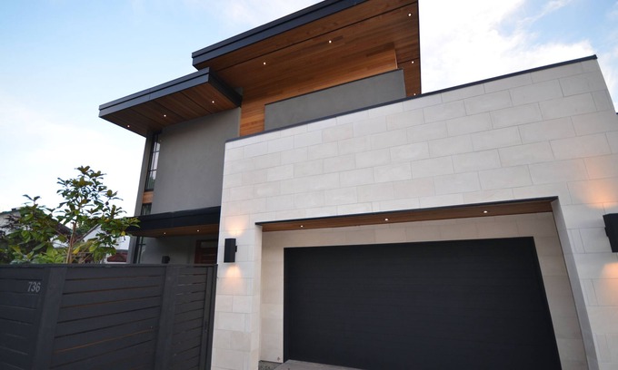Port Moody House | Seaside Heaven - Infinity Pool - Rooftop Oasis