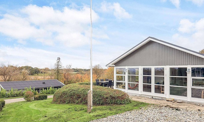 Middelfart House | Seaside Retreat in Varbjerg-By Traum