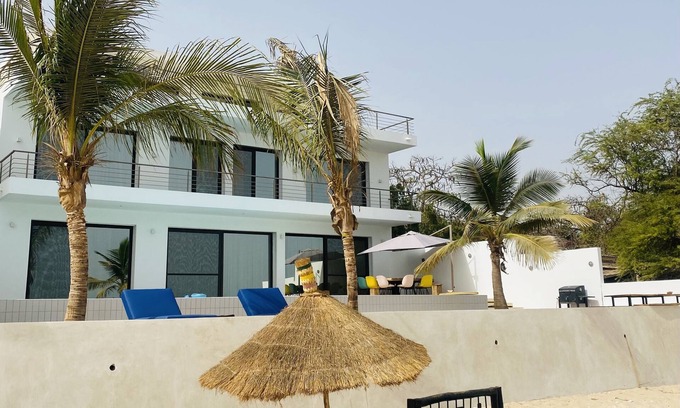 Ngaparou Villa | Seaside villa with pool