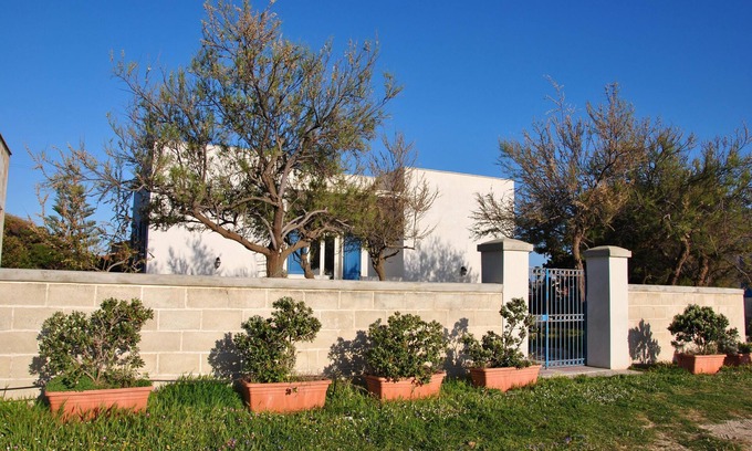 Favignana Villa | SEASIDE VILLA WITH PRIVATE GARDEN - CIN IT081009B4M69I8ID3