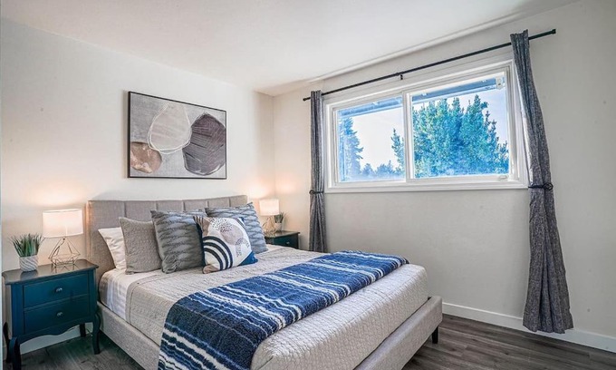 SeaTac House | Seatac 2 BR Upper Unit 5 min to Airport