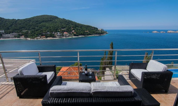 Babin Kuk Apartment | Seaview apartment Laura