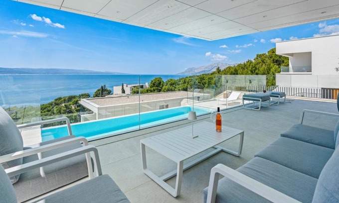 Brela Villa | Seaview villa with Wellness, Dreams Of Dalmatia I