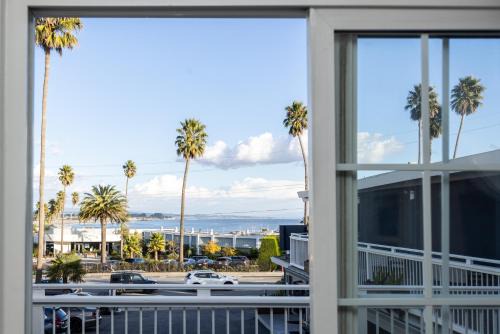 Westside Santa Cruz Hotel | Seaway Inn