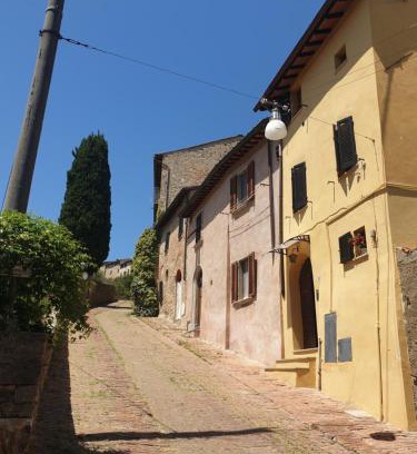 Colle di Val d'Elsa Apartment | Sebastiano