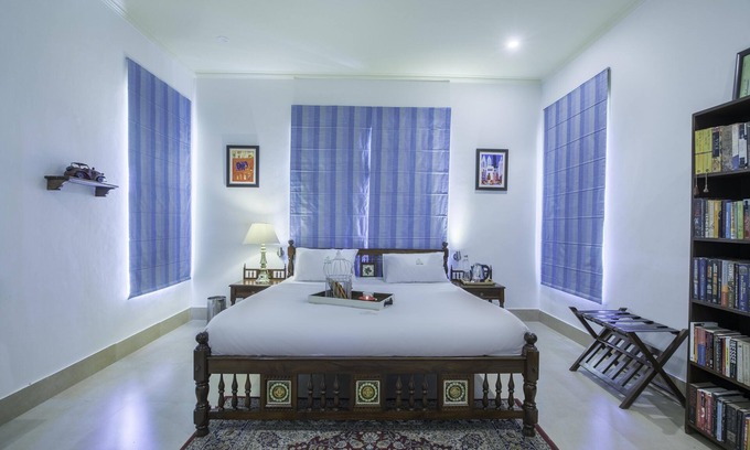 Lansdowne House | Seclude Lansdowne - 2 Bedroom Private Space