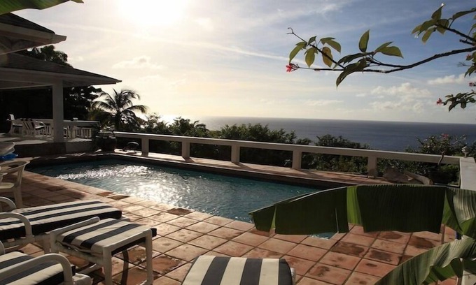 Woodlands Villa | Secluded 2 Bedroom Villa With Breathtaking Views Over the Caribbean Sea