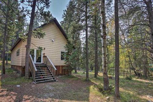 Casper House | Secluded Casper Mtn Cabin Fire Pit, 12 Mi to Town