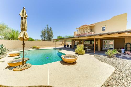 East Mesa House | Secluded Mesa Home with Pool, Outdoor Kitchen and Bar!