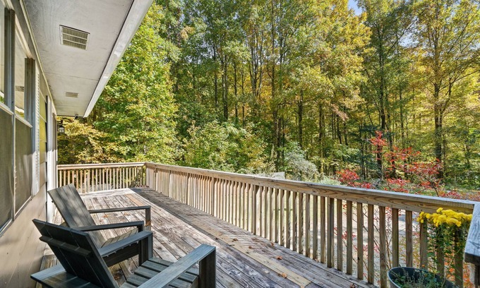 Candler House | Secluded mountain getaway near Blue Ridge Parkway