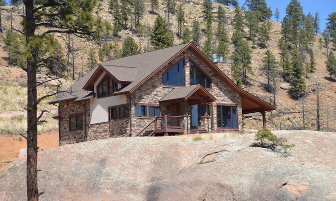 Pine House | Secluded mountain home on 40 acres with spectacular views!