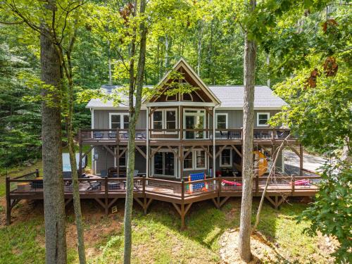 Asheville House | Secluded Mountain Retreat Near Downtown AVL