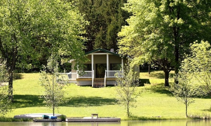 Tea House | Seclusion in a beautiful setting where your dog can run free!