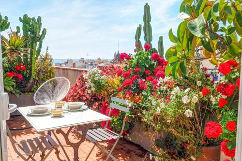 Sitges Apartment | Secret Garden Apartment by Hello Homes Sitges