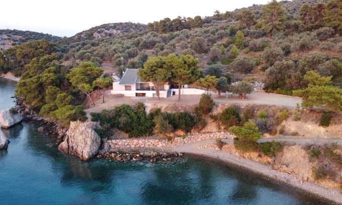 Troizinia House | SECRET PARADISE-MODERN HOUSE-PRIVATE SMALL BEACH