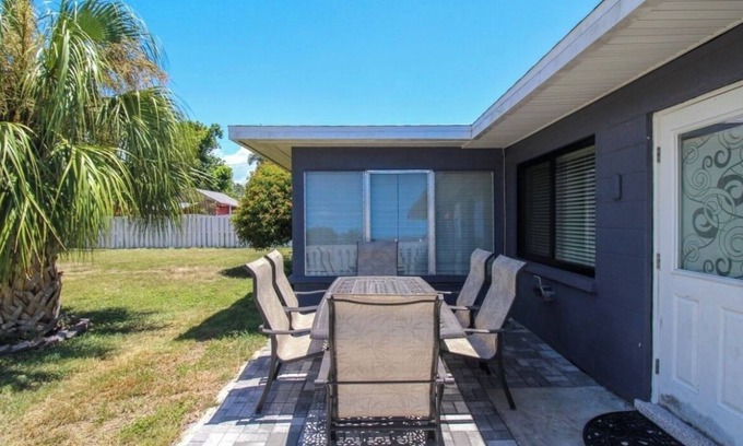 Southgate House | Secure, so convenient, updated, spacy 2 bedrm home; fenced yard, WiFi, parking.