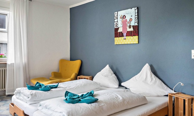 Konstanz Apartment | "Seeglück" apartment near Lake Constance with garden & Wi-Fi