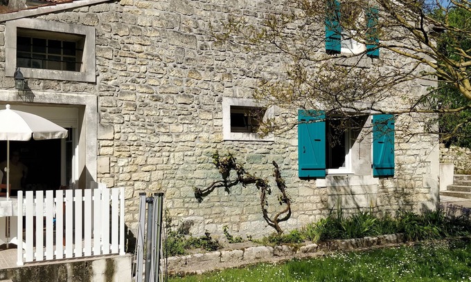 Saint-Savinien House | Self-catering cottage in Saint-Savinien-sur-Charente